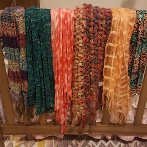 Set of scarves